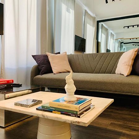 Sada Gallery II Bucureşti Ngoại thất bức ảnh
