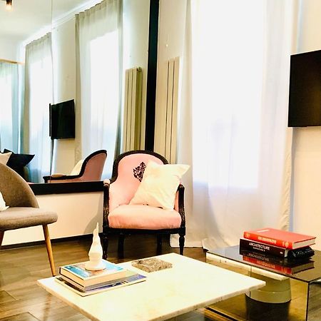 Sada Gallery II Bucureşti Ngoại thất bức ảnh