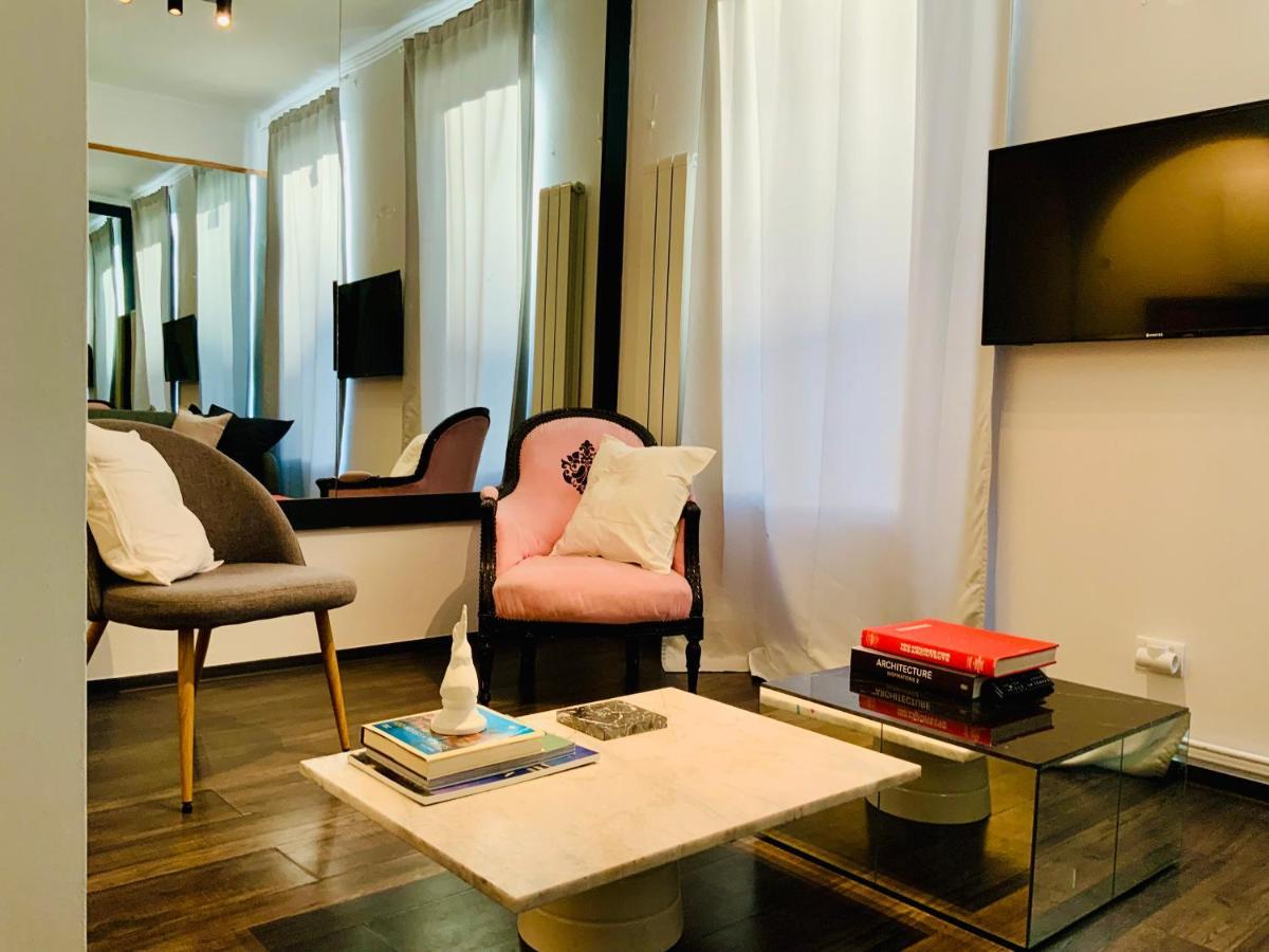 Sada Gallery II Bucureşti Ngoại thất bức ảnh