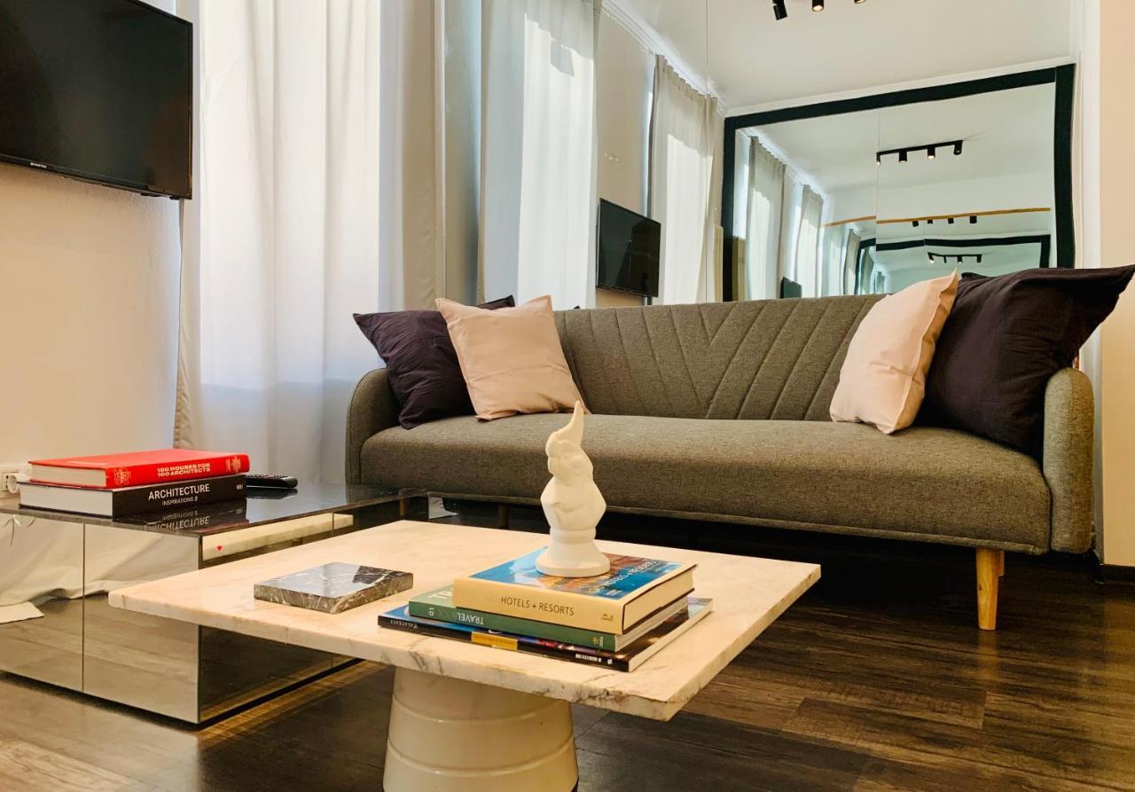 Sada Gallery II Bucureşti Ngoại thất bức ảnh